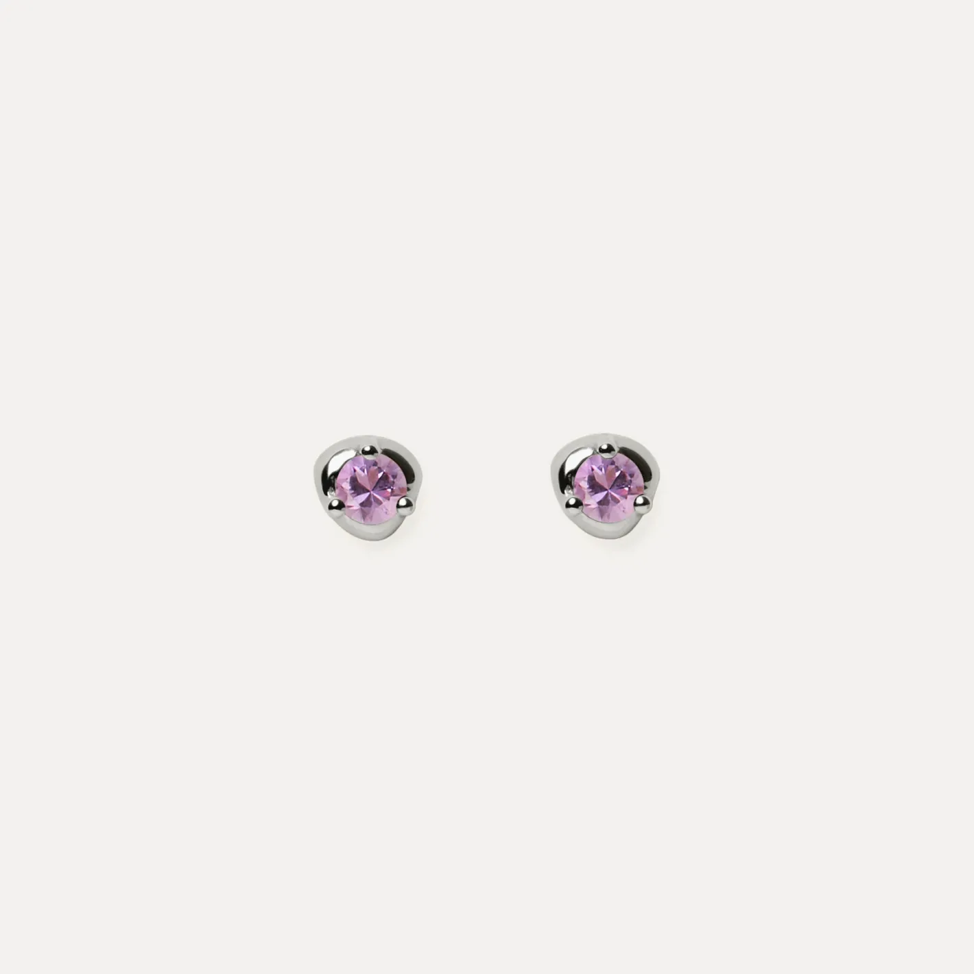 Online STILNEST Amethyst Stone Fluid Ohrstecker
