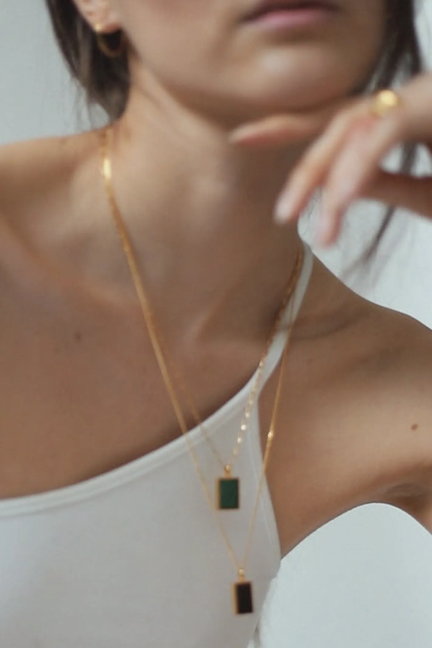 Shop STILNEST Chalcedon Tag Kette
