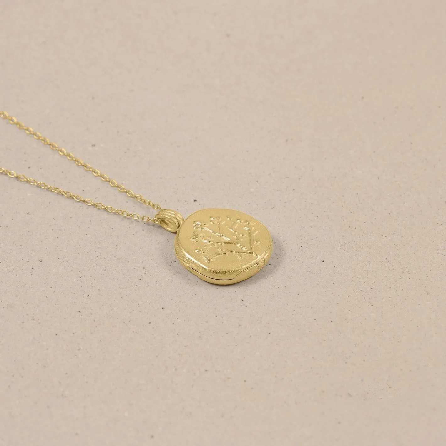 Sale STILNEST Floral Medaillon Kette | 585 Gold