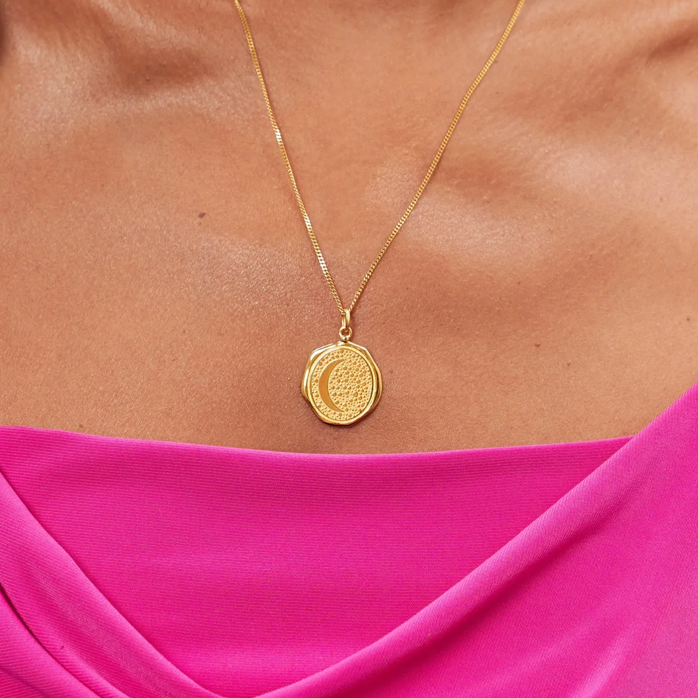 Best STILNEST Moon Large Seal Anhänger | 585 Gold