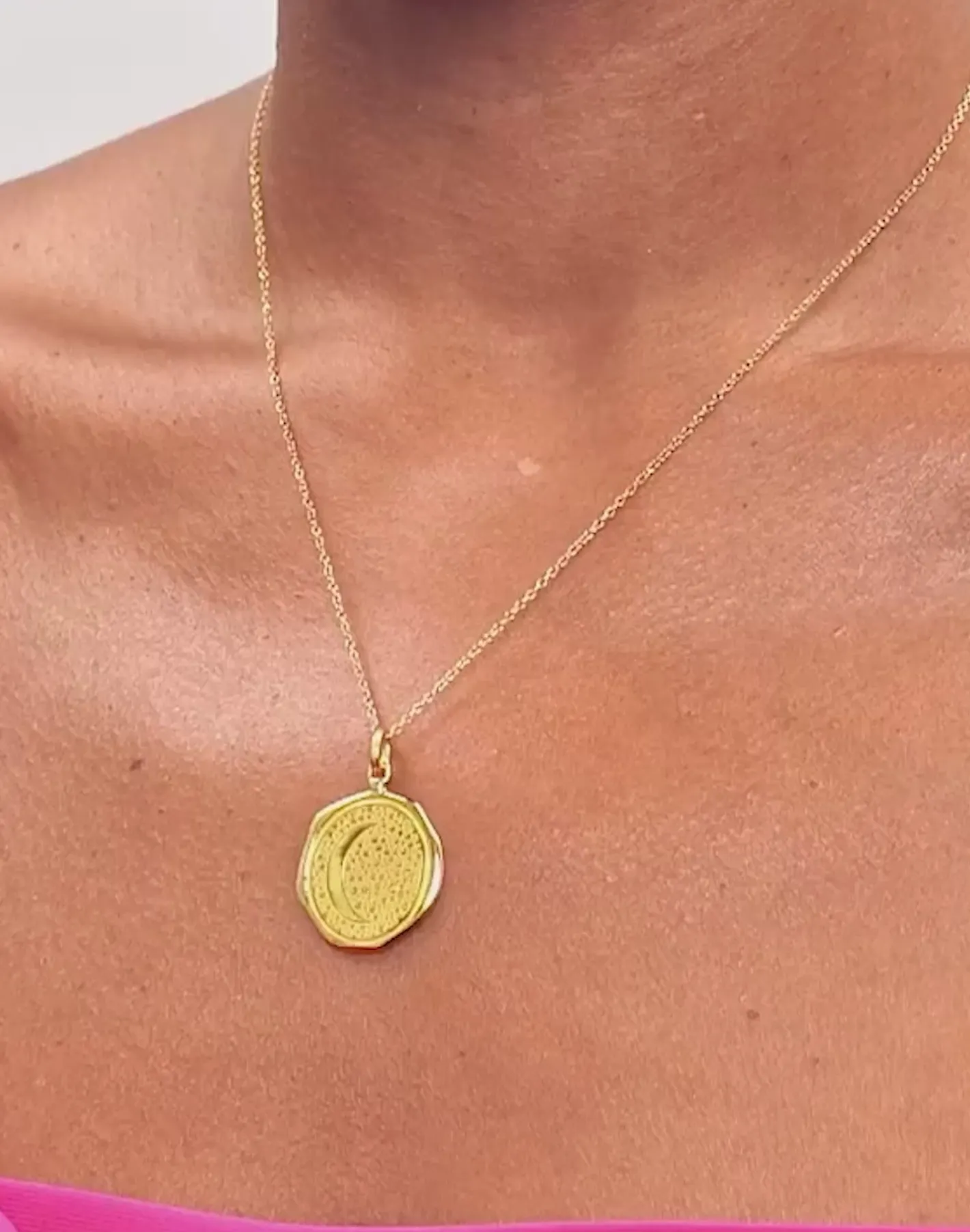 Best STILNEST Moon Large Seal Anhänger | 585 Gold