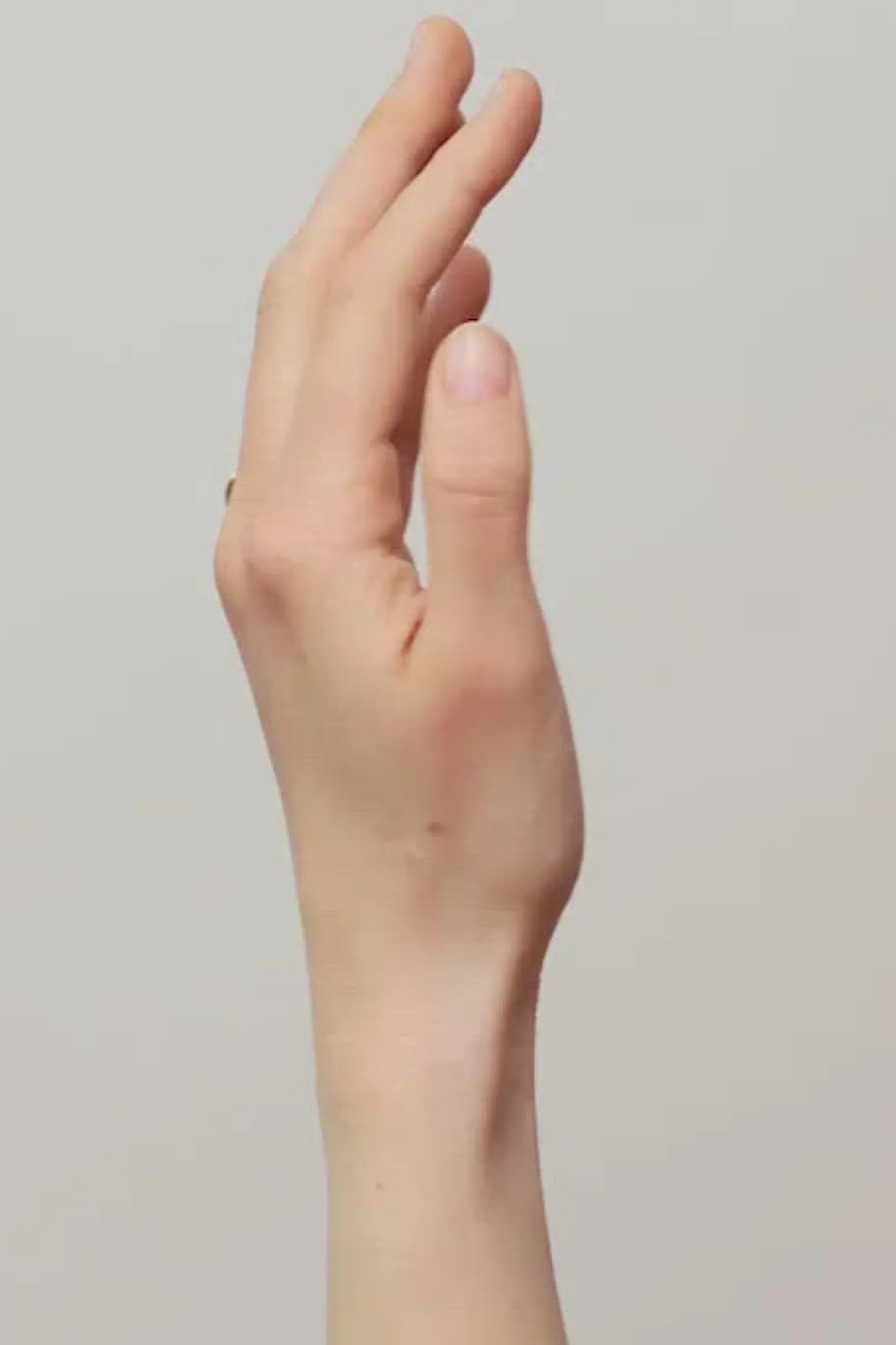 New STILNEST Ribbed Bombé Ring