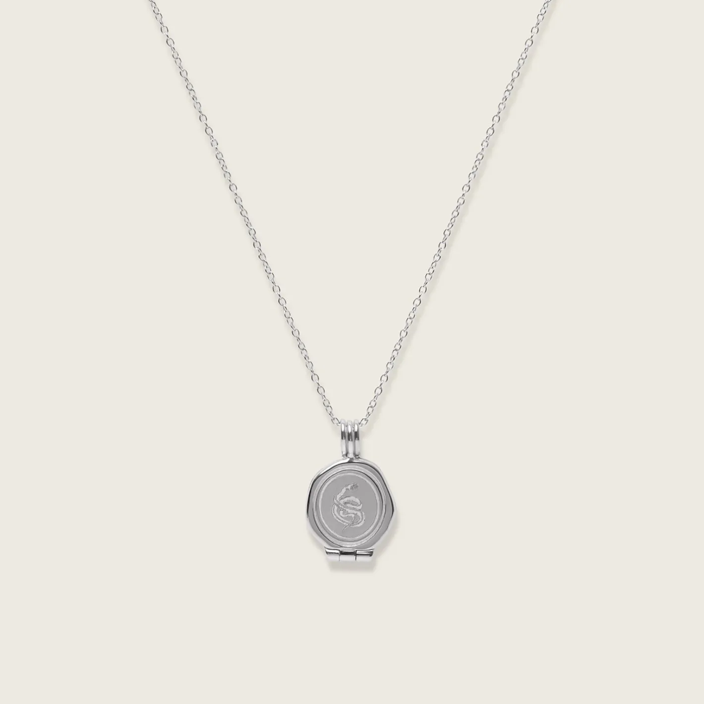Sale STILNEST Snake Seal Medaillon Kette